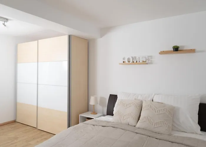 Ferienwohnung Rheinauen